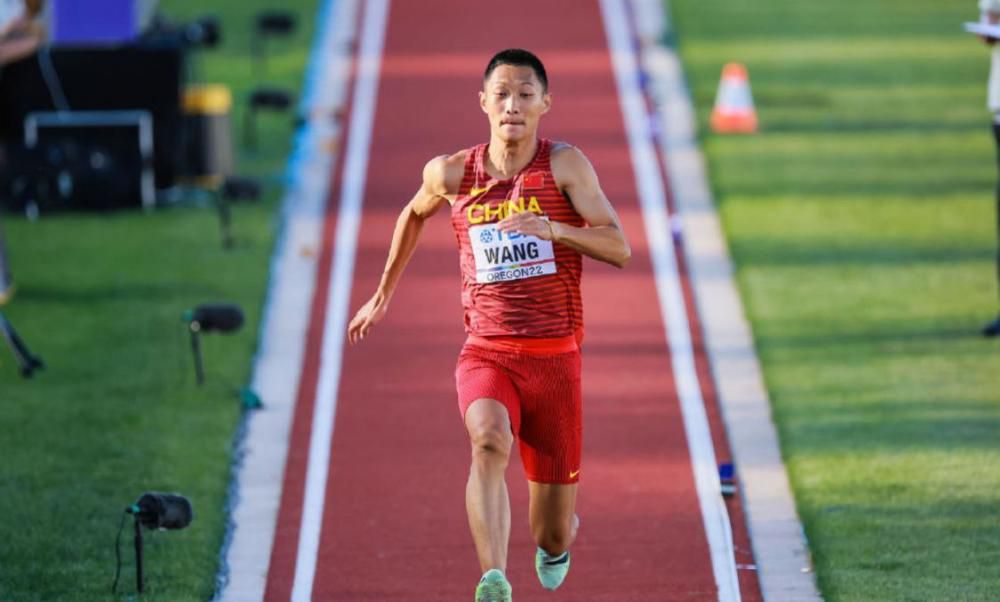 《谢谢你，陌生人》，企鹅号首档深冬暖心微型剧《谢谢你，陌生人》治愈都市渐冻症《谢谢你医生》《心花路放》11.69亿《心灵奇旅》剧照《心灵奇旅》口碑近日解禁后，烂番茄新鲜度保持在100%，20个评价全部为;鲜，MTC上也得到了94的高分